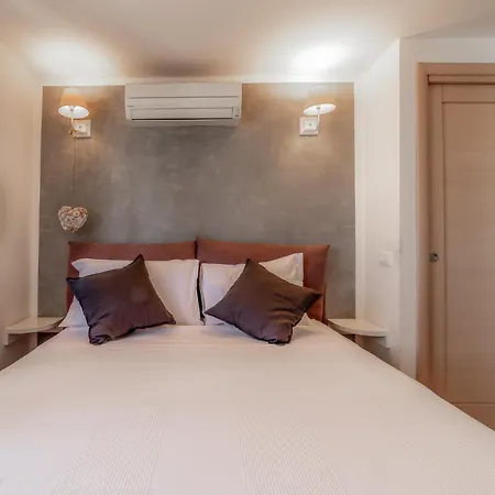 Διαμέρισμα Cozy Penthouse With Terrace And View