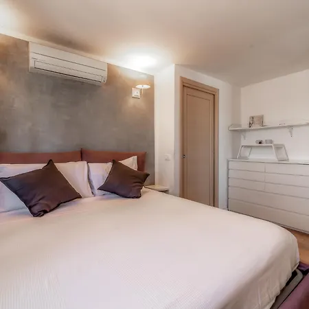 Cozy Penthouse With Terrace And View * Roma